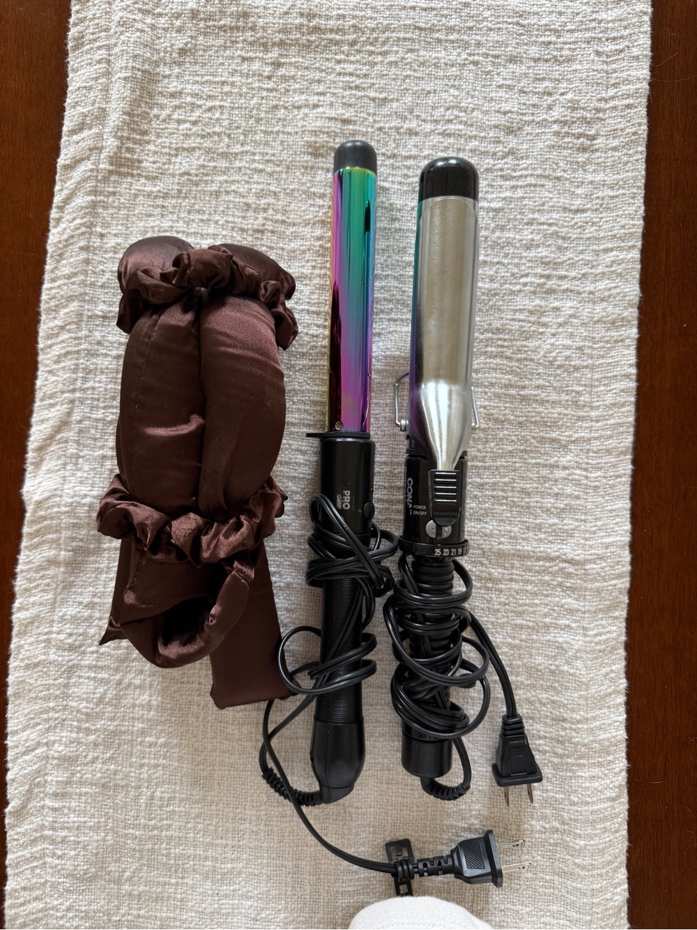 Kitsch XL heartless curlers + curling wand + curler